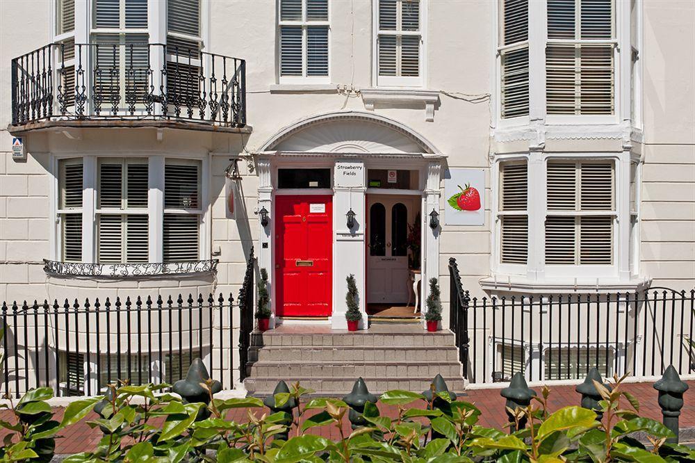 Strawberry Fields 3* Brighton