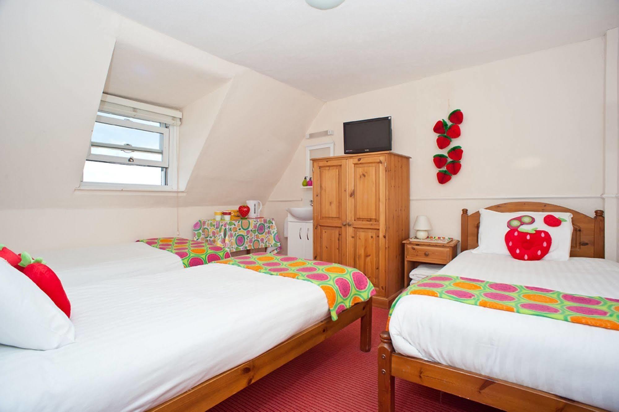 Guest house Strawberry Fields