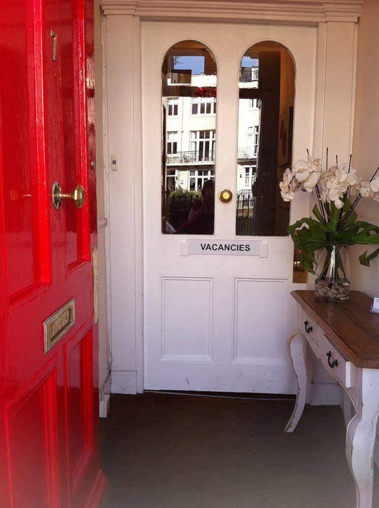 Strawberry Fields 3* Hove